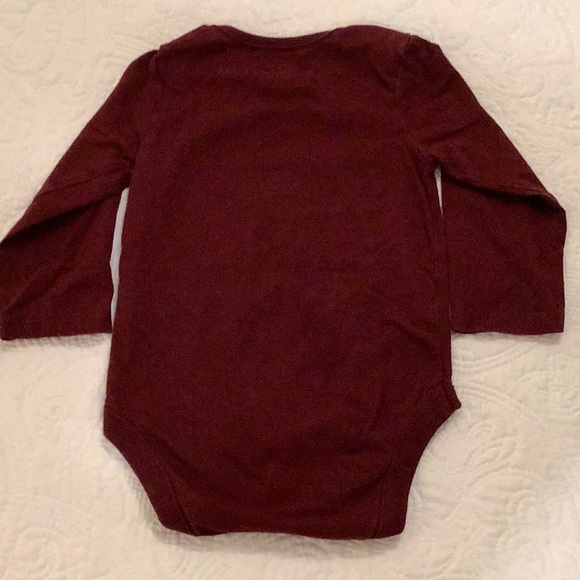 The Childrens Place Long Sleeve Onesie, Siize 9-12 Mos. - Picture 2 of 3